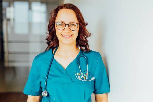 Dr. Christina Schweiger Dr. Christina Schweiger
